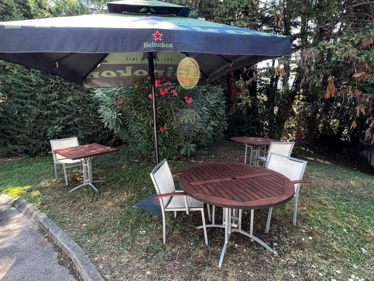 Ibis Budget Marseille Est Porte D'Aubagne Bagian luar foto