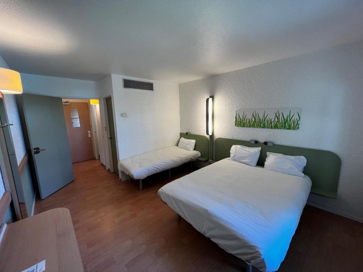 Ibis Budget Marseille Est Porte D'Aubagne Bagian luar foto