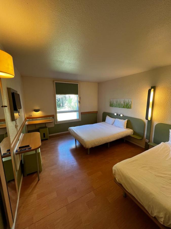 Ibis Budget Marseille Est Porte D'Aubagne Bagian luar foto