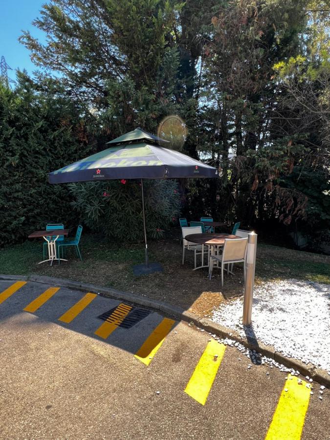 Ibis Budget Marseille Est Porte D'Aubagne Bagian luar foto