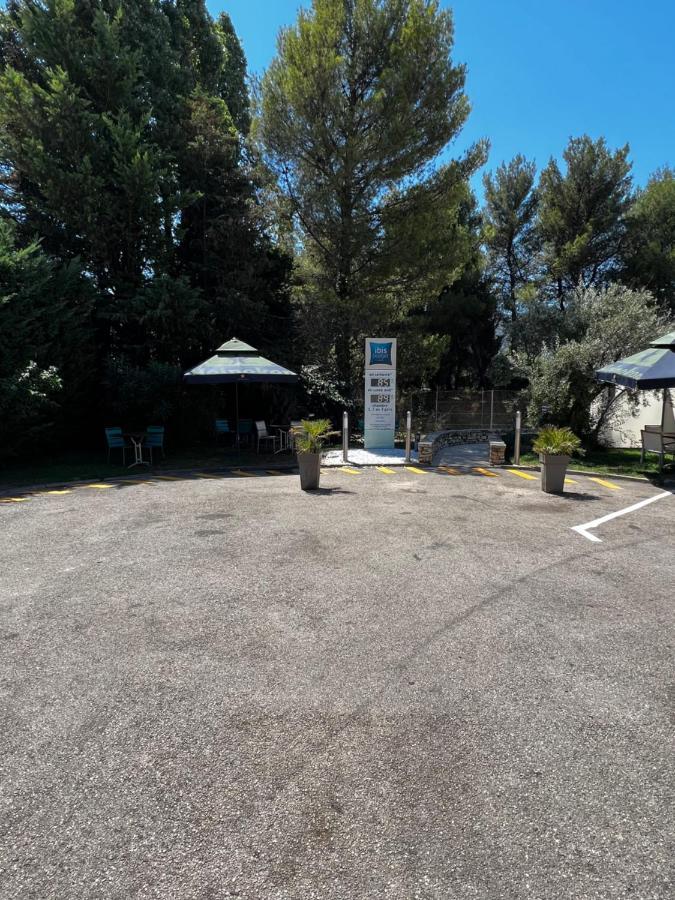 Ibis Budget Marseille Est Porte D'Aubagne Bagian luar foto