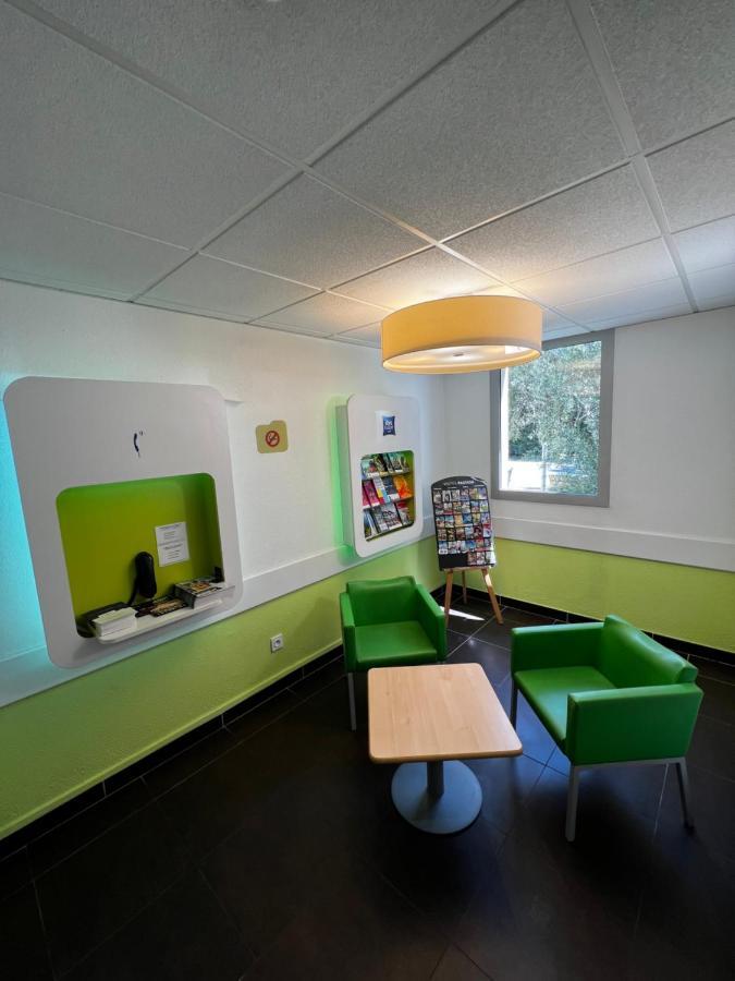 Ibis Budget Marseille Est Porte D'Aubagne Bagian luar foto