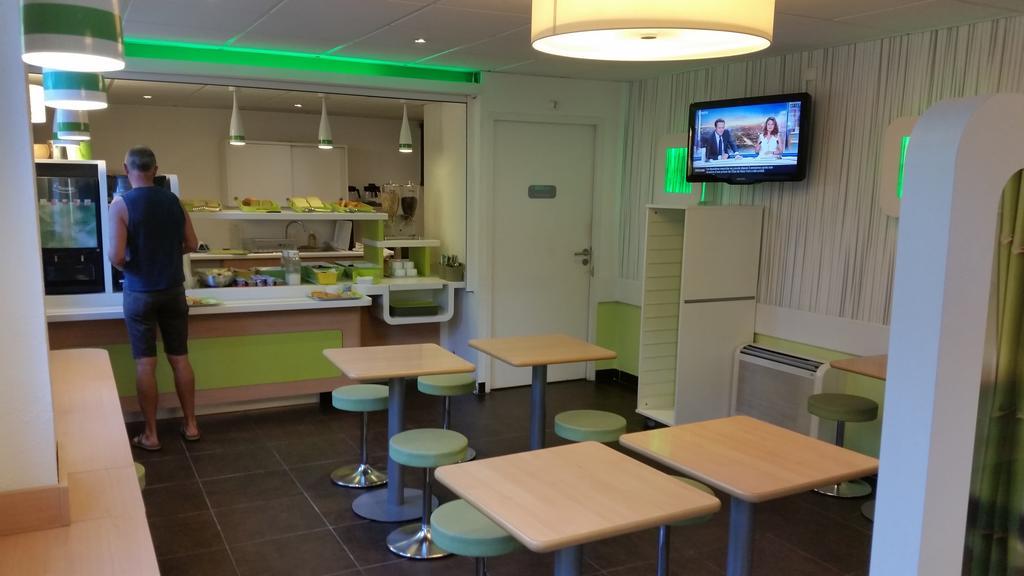 Ibis Budget Marseille Est Porte D'Aubagne Bagian luar foto